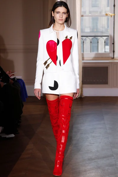 Look 2